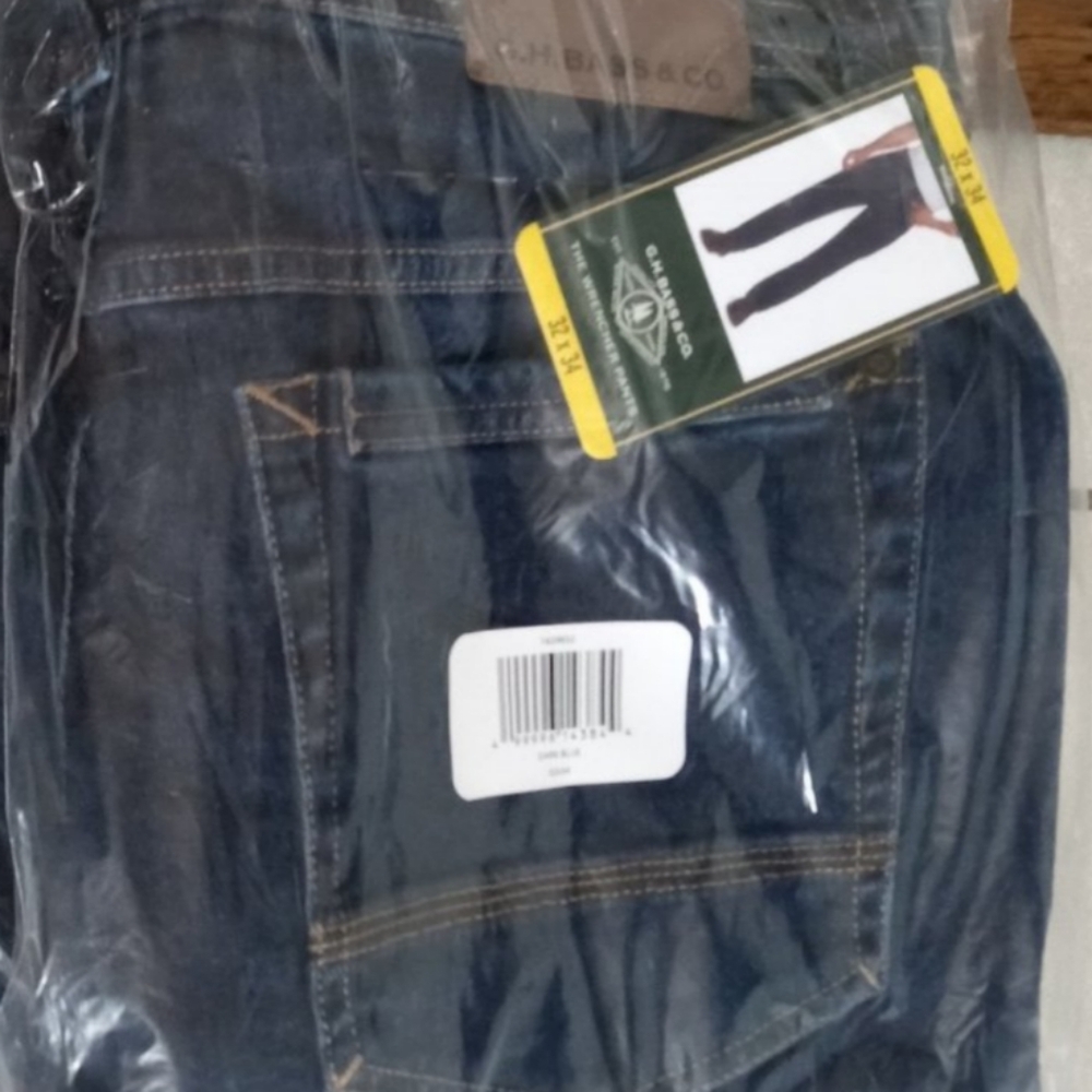 NEW! G.H. Bass Wrencher Relaxed Straight Fit Men's Jeans Dark Blue Color 32x34!!